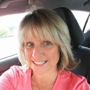 Meet your Posher, Ellen